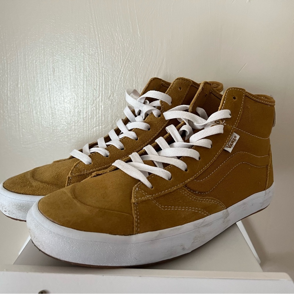 Vans Mustard/Tan High-Top Sneakers